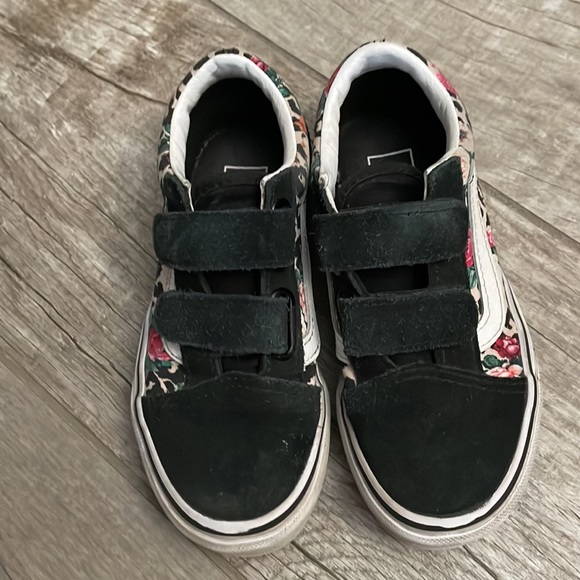 Toddler girls Velcro vans!! - Picture 3 of 7